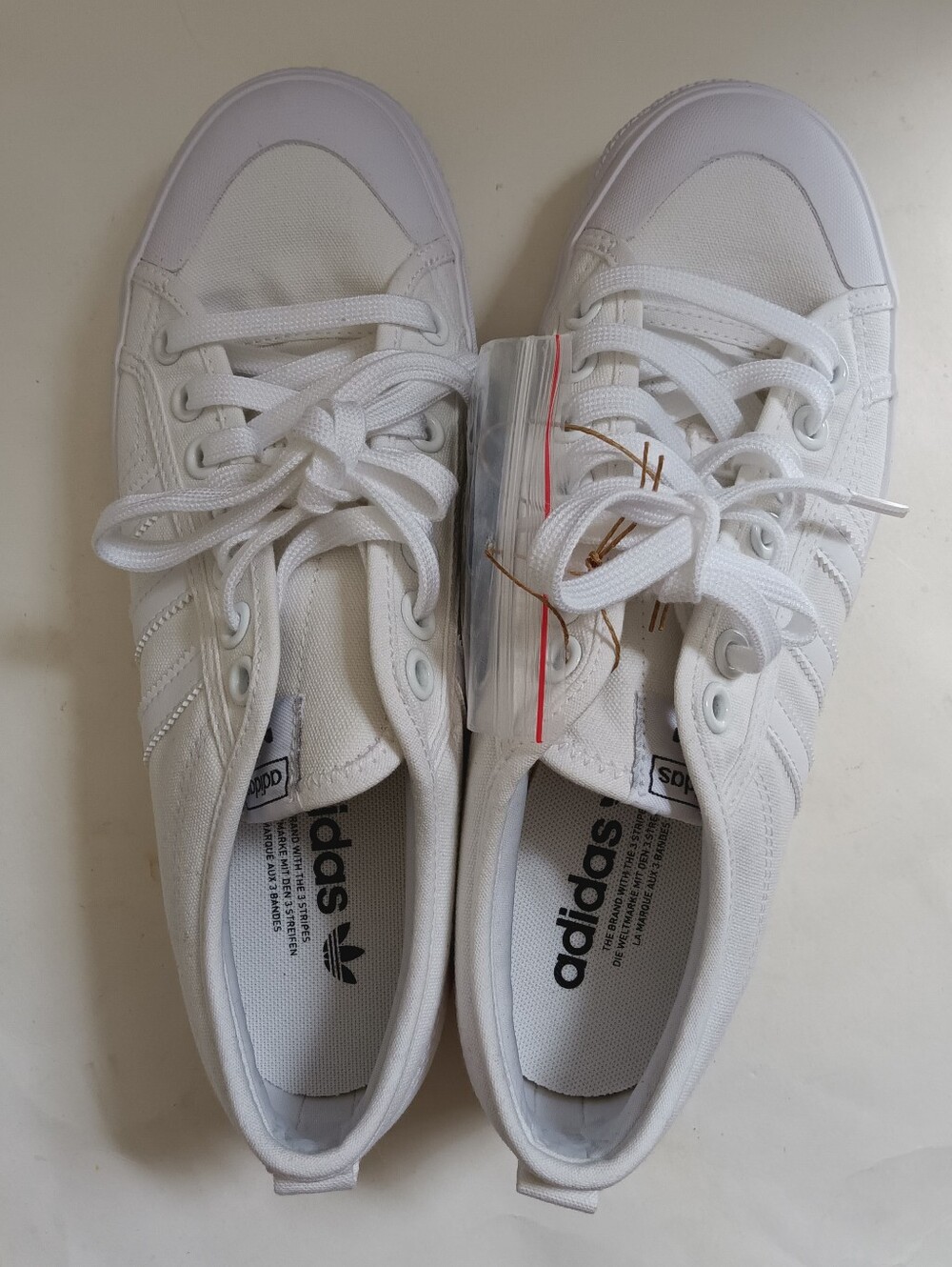 ADIDAS NIZZA PLATFORM SHOES, Cloud White US 10, NEW